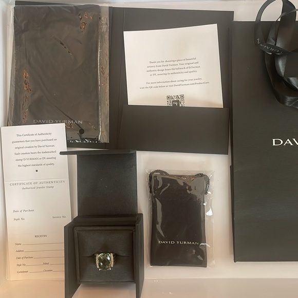 NEW IN BOX - David Yurman Wheaton Ring with Prasiolite and Diamonds - Picture 7 of 8